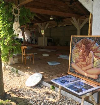 Spomienka na poslednú @boho.party.slovakia ✨ Dnes je to presne mesiac od tohto krásneho stretnutia s priateľmi, ktoré som...